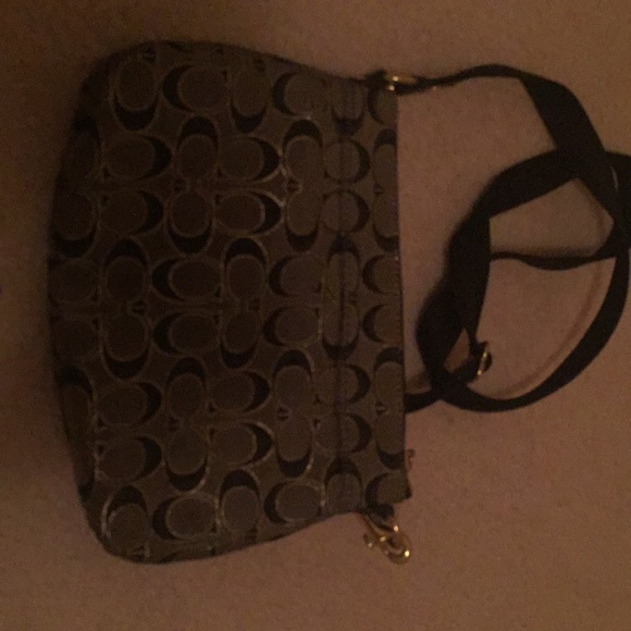 Crossbody bag - Picture 3 of 3